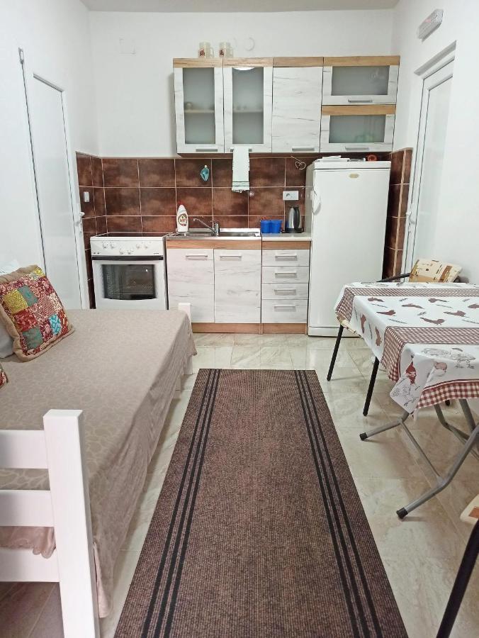 Java Apartments - S & J دوبروتا المظهر الخارجي الصورة